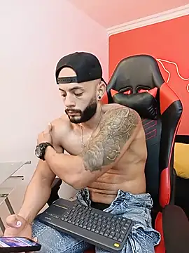 Mike_savage3n Live XXX chat