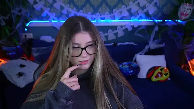 Živý XXX chat Lissaa_Moon