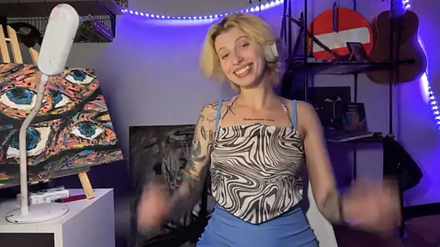 Chat +18 de MishaImberg ao vivo