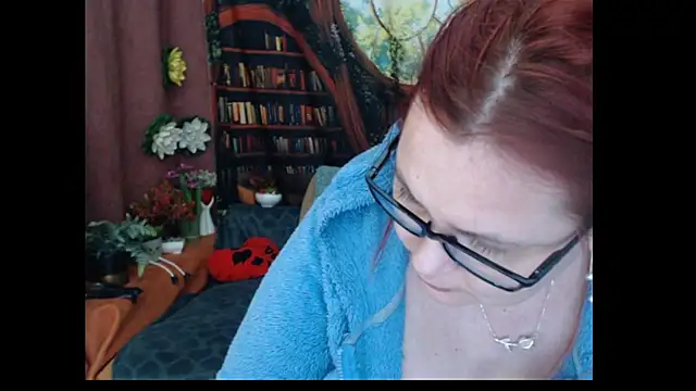 PlayfullMature Chat XXX in diretta