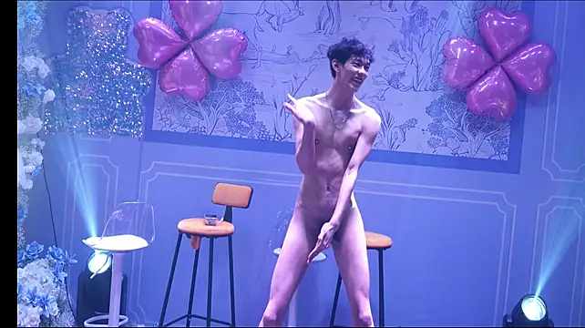 Zouzouboy-001's Live XXX Chat
