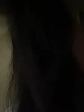 Czat XXX na żywo – LaPetitechienne1