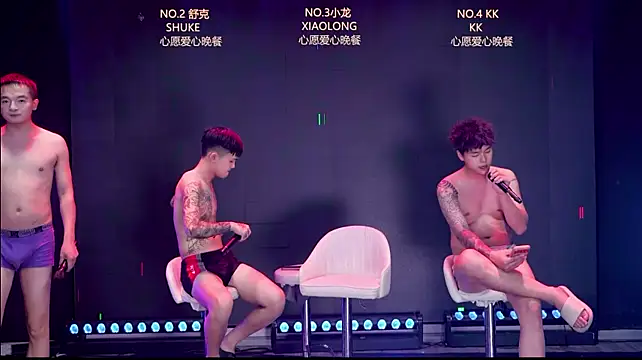 Chat +18 de BOY-888888 ao vivo
