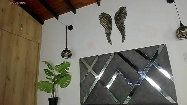 Chat +18 de erika_222 ao vivo