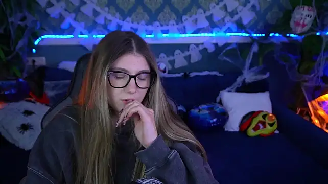 Lissaa_Moon Adlı Modelin Canlı XXX Sohbeti