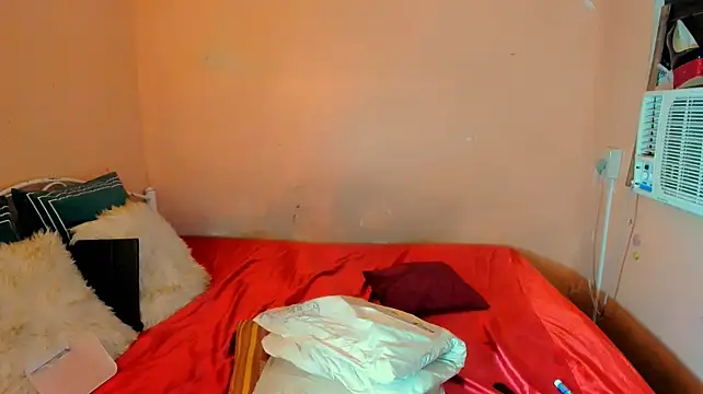 hotcassy Adlı Modelin Canlı XXX Sohbeti