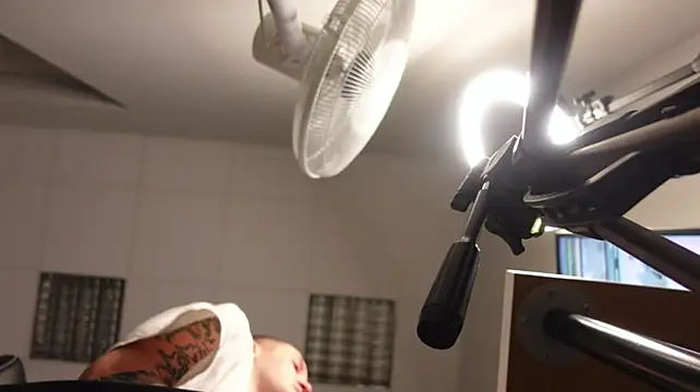 Igor_Wilde 现场XXX聊天