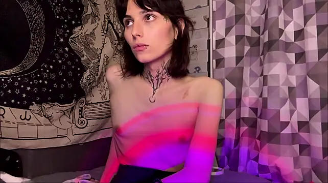 SweetFemBoyy 라이브 XXX 채팅