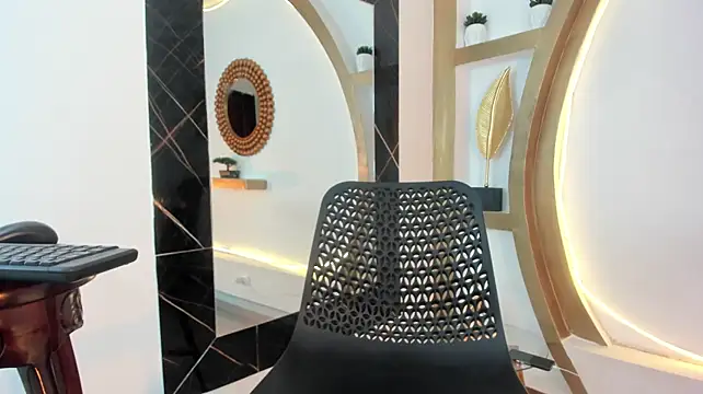 Vicky_Hottman XXX чат на живо