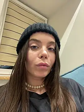Kyivskyi_Tort's Live XXX Chat