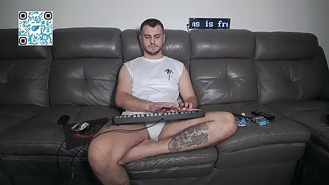 CrazyDom1 Live XXX Chat
