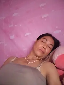 Chat XXX en directo de Lily-ly