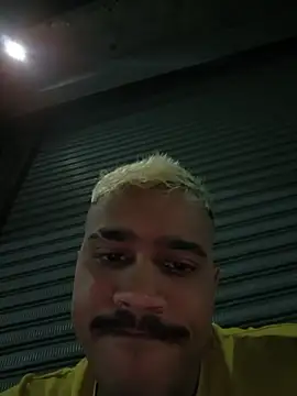 Mrgill09 라이브 XXX 채팅