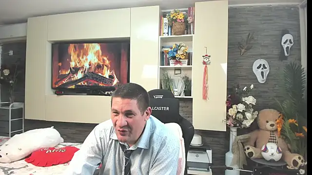 XXX chat uživo modela SpartacusDaddy48