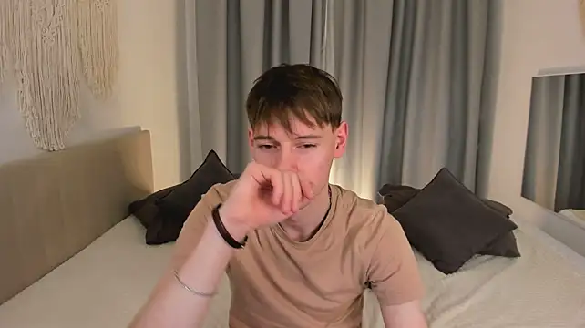 Kyle_Barry XXX чат на живо