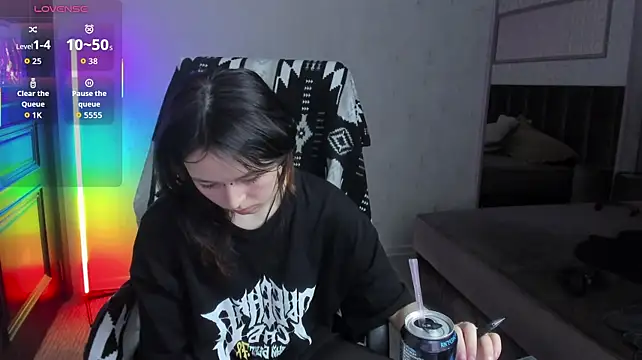 AriettiHamoe 라이브 XXX 채팅