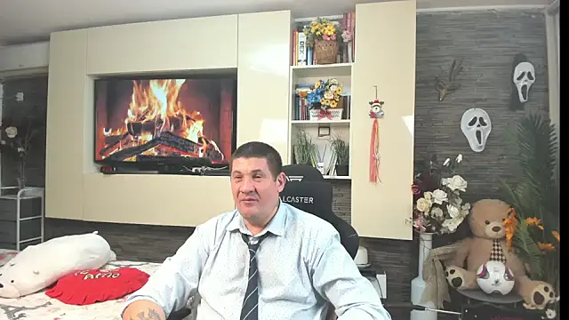 SpartacusDaddy48 Chat XXX in diretta