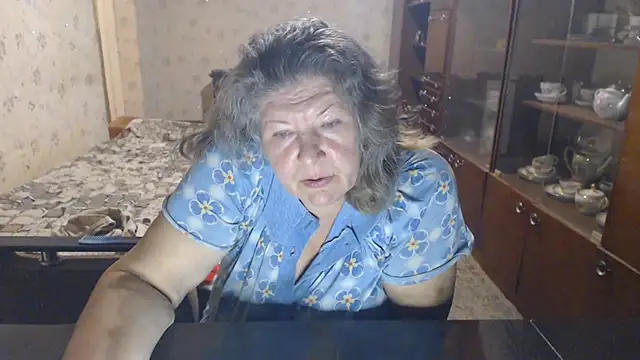 HotLusi 现场XXX聊天