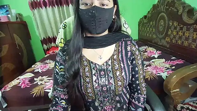 Онлайн чат XXX BengaliQueenStar