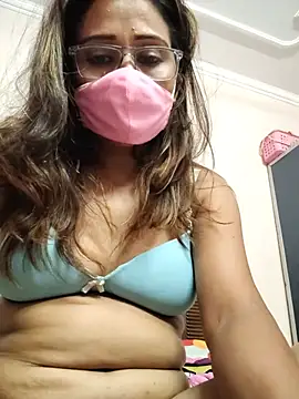 Czat XXX na żywo – hot_laxmi2