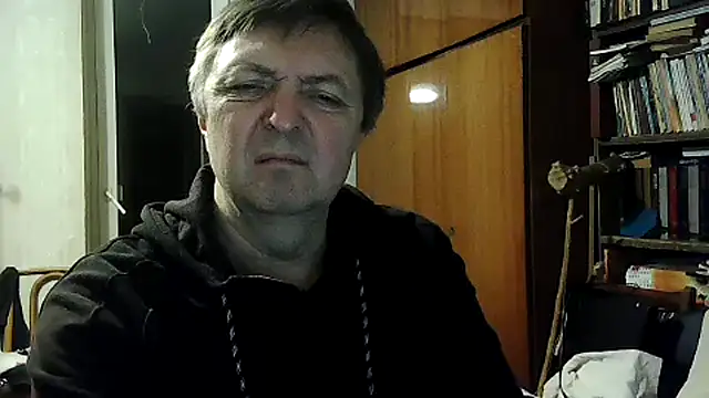 Chat XXX en directo de Pokaz2020