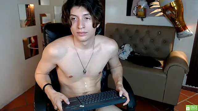 Chat XXX ao vivo de Marcoviolet
