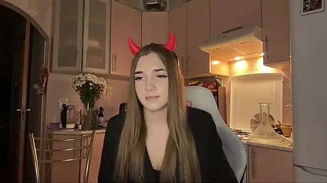 PamelaBurson XXX чат на живо