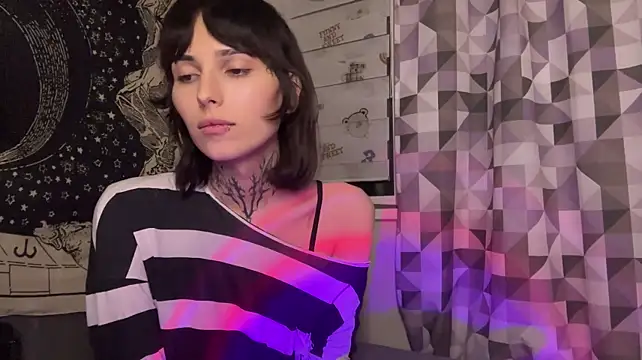SweetFemBoyy Live XXX-chat