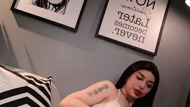 LetisiaRocksn Live XXX chat