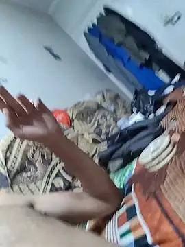 NovaBigdick Adlı Modelin Canlı XXX Sohbeti