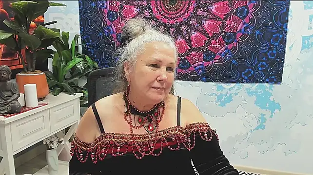 LilaMaharani's Live XXX Chat