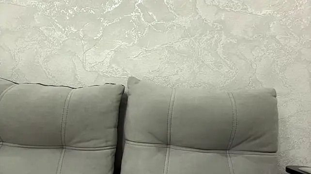 BlushingTask's Live XXX Chat