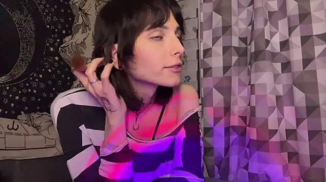SweetFemBoyy 라이브 XXX 채팅