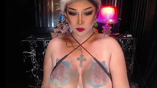 Chat +18 de trandomsts9inchellcock ao vivo