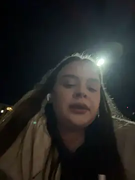 Chat +18 de KristiRich ao vivo