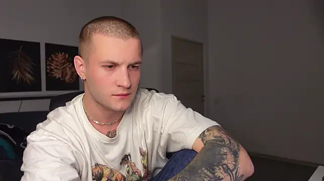 Chat XXX ao vivo de Igor_Wilde
