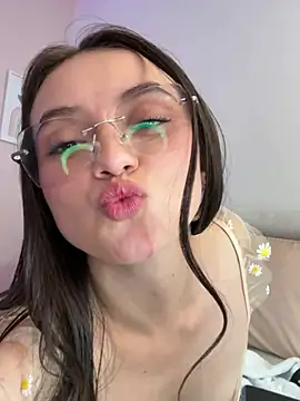 Kylie_sin_のライブXXXチャット