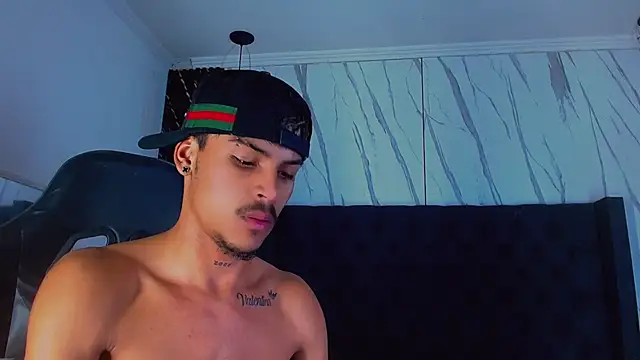 Angel_foxc13's Live XXX Chat