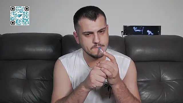 CrazyDom1n Live XXX chat