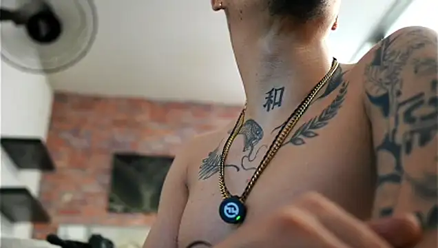 Онлайн чат XXX AlphaMasterXxx