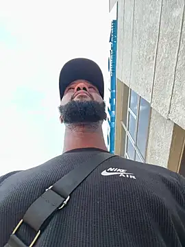 צ'אט XXX בשידור חי של blackdrey18