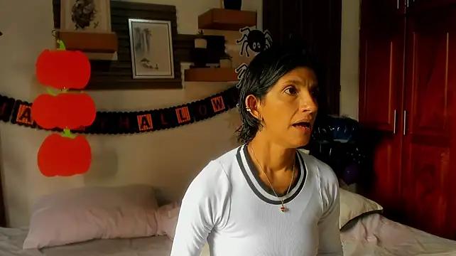 Chat XXX ao vivo de Evaa_campbell