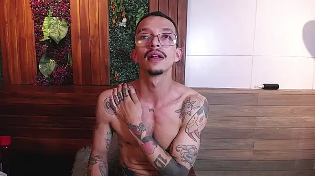 dan_damon élő XXX-chatje