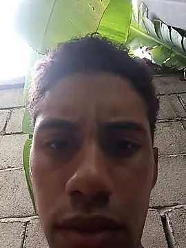 Czat XXX na żywo – Dennis_Lupers