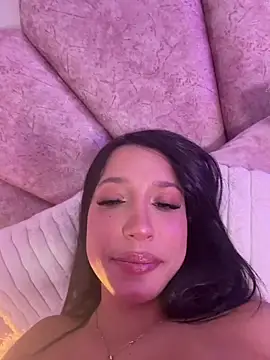 Chat +18 de SofiaNavarro_ ao vivo