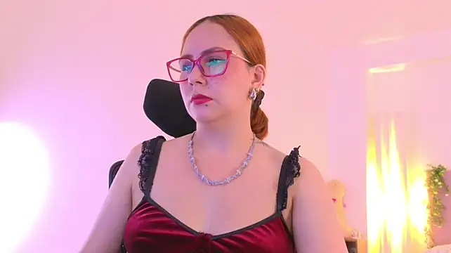 MistressErza Live XXX-chat