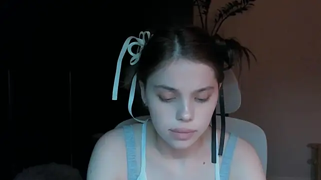 MelissaBrank Adlı Modelin Canlı XXX Sohbeti