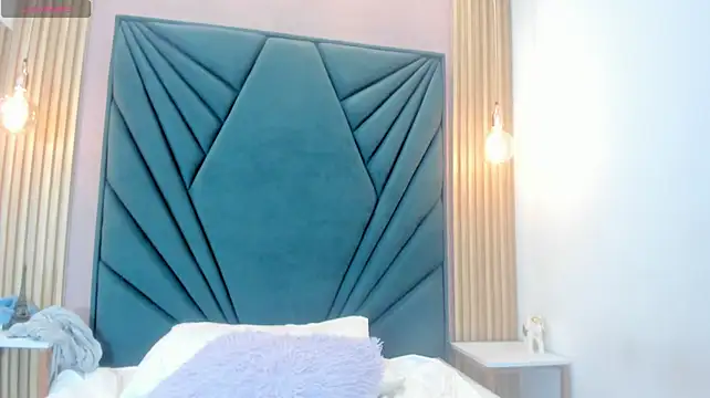 Emma_Lara1 Chat XXX live