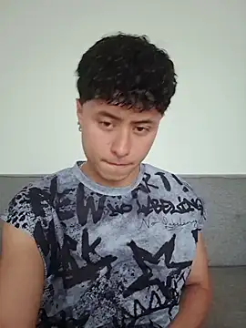 Chat +18 de Noah_dupont_ ao vivo