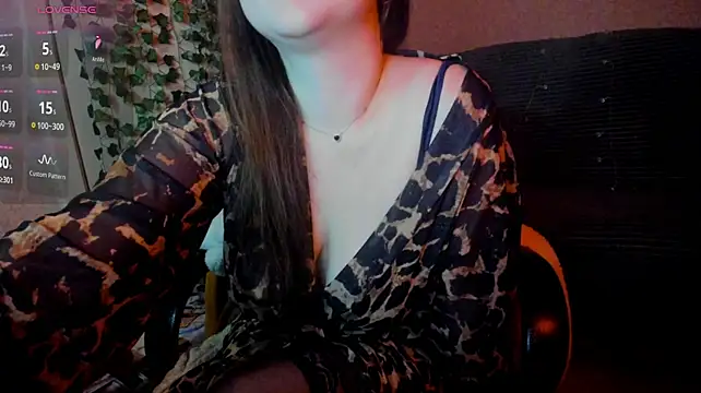 Chat +18 de Micky_Wood ao vivo